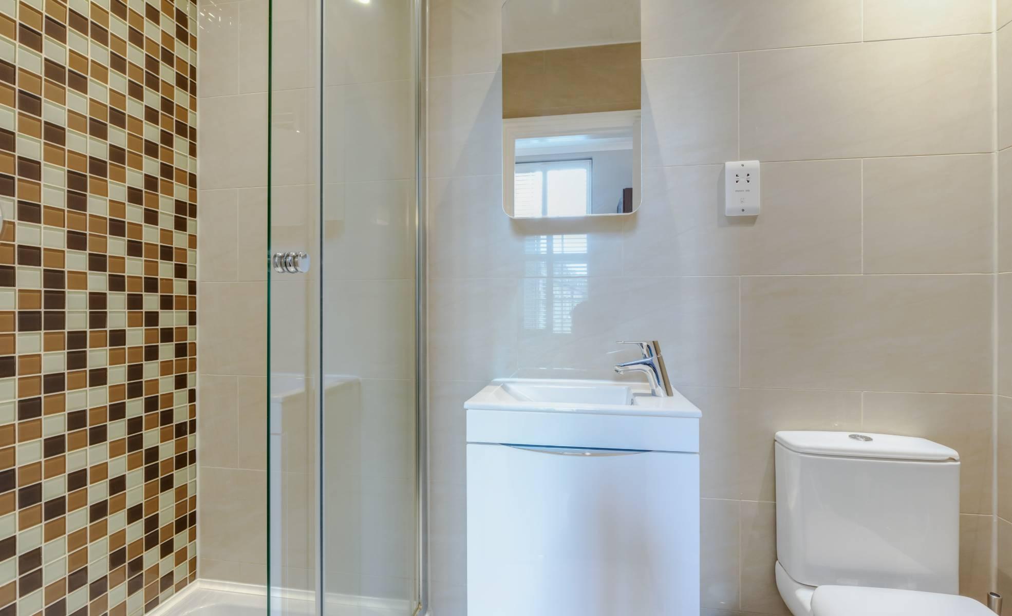 None  SW1 Apartments London